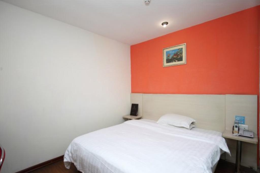 Yixin Business Hotel Гуанджоу Екстериор снимка