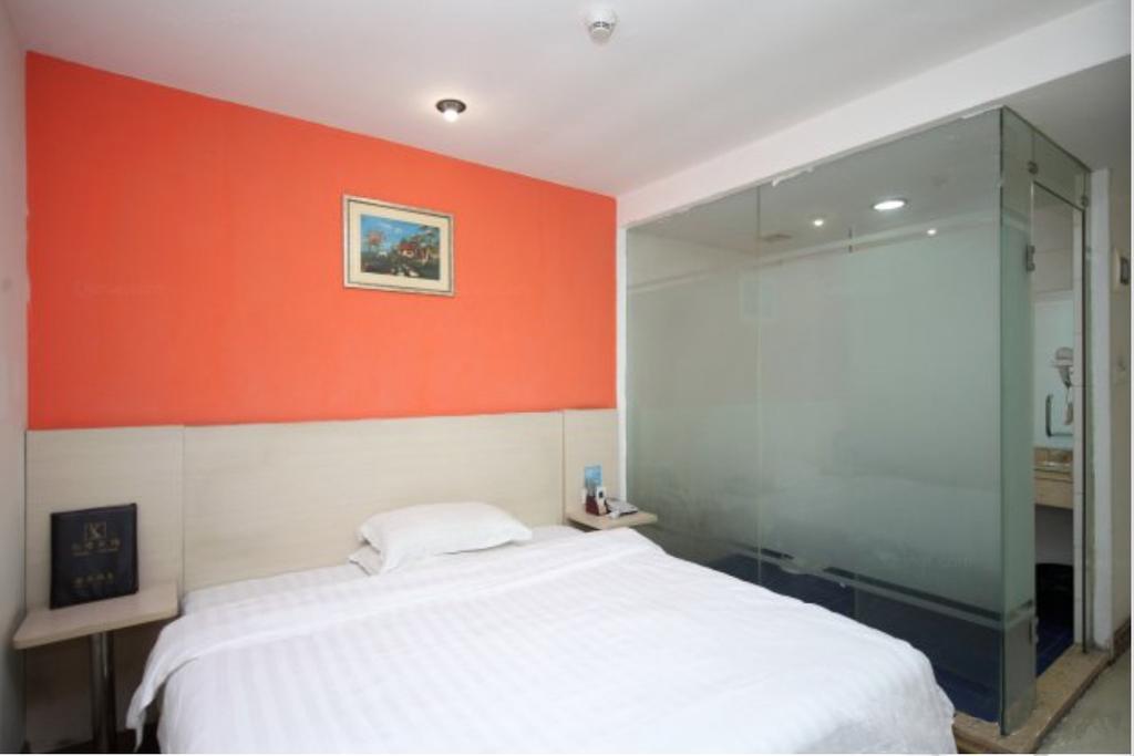 Yixin Business Hotel Гуанджоу Екстериор снимка